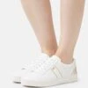 MICHAEL Michael Kors Juno Lace Up - Sneakers Laag - Gold Multi-Coloured 1 MICHAEL Michael Kors Juno Lace Up - Sneakers Laag - Gold Multi-Coloured -Farfetch Winkel d80c61d7fcd84574b742153ebe3685e8