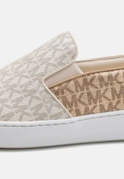 MICHAEL Michael Kors Keaton - Instappers - Vanilla -Farfetch Winkel d87d4b722e554368a7cbef26dded5f3d