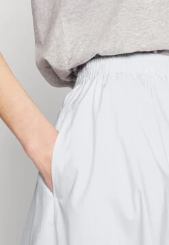 MICHAEL Michael Kors Pull On - A-Lijn Rok - White 15 MICHAEL Michael Kors Pull On - A-Lijn Rok - White -Farfetch Winkel dbd6f473f94b47f189f83f183b58c8ac