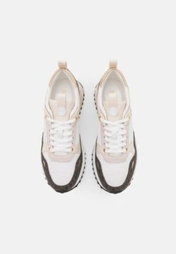 MICHAEL Michael Kors Theo Trainer - Sneakers Laag - Optic White -Farfetch Winkel dc7f4c1a3f614bab905de21db5c2babd