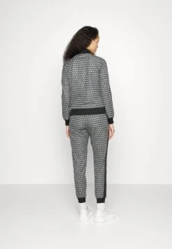 MICHAEL Michael Kors Charm- Sweater Met Rits - Black -Farfetch Winkel ddaf4f5615ce4d0084b87378e6cf6787