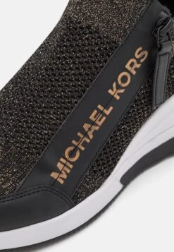 MICHAEL Michael Kors Willis Wedge Trainer - Sneakers Laag - Black/Bronze -Farfetch Winkel dfea0c88a82245fb84b1821d48ce4b03