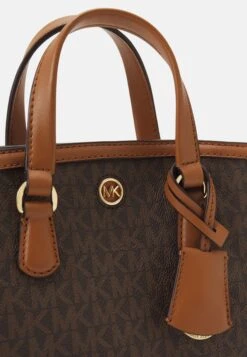MICHAEL Michael Kors Chantal Xbody - Schoudertas - Brown/Acorn -Farfetch Winkel e00f5d55c5a446f7a15532cdff3d6a2a