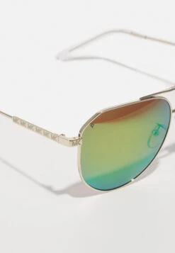 Michael Kors Cheyenne - Zonnebril - Clear -Farfetch Winkel e1577d69e68a41c0ae1bdf73428c43b5