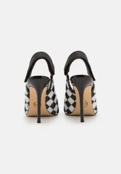 MICHAEL Michael Kors Kourtney Toe Cap Sling - Klassieke Pumps - Black/Optic White 12 MICHAEL Michael Kors Kourtney Toe Cap Sling - Klassieke Pumps - Black/Optic White -Farfetch Winkel e281397f1f4646d3839888988b489a97