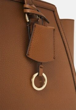 MICHAEL Michael Kors Chantal Tote - Shopper - Luggage 9 MICHAEL Michael Kors Chantal Tote - Shopper - Luggage -Farfetch Winkel e2d8a8ca769c4f46923f3941f97cf78f