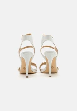MICHAEL Michael Kors Parker - Sandalen Met Hoge Hak - Optic White -Farfetch Winkel e4137bba123844488c532b4bd282ab0c