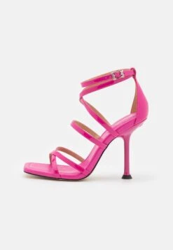 MICHAEL Michael Kors Imani Strappy - Sandalen Met Hoge Hak - Cerise -Farfetch Winkel e589338b288e4466adfcb0b2ac173d1e