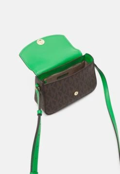 MICHAEL Michael Kors Lea Flap Xbody - Schoudertas - Palm -Farfetch Winkel e6c449c63a4d47f78c3554048c130824