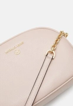 MICHAEL Michael Kors Jet Oval Xbody - Schoudertas - Soft Pink 10 MICHAEL Michael Kors Jet Oval Xbody - Schoudertas - Soft Pink -Farfetch Winkel eab5b66bdea64f3a94ee421a4ebfdf8f