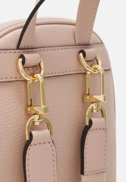 MICHAEL Michael Kors Elliot Backpack - Rugzak - Soft Pink -Farfetch Winkel ec658c5768924221beac1c3e2a44fcfe