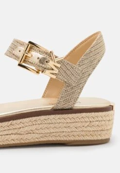 MICHAEL Michael Kors Richie- Espadrilles - Pale Gold -Farfetch Winkel eebe1bf2048a478ca8d9214db0ec2e70