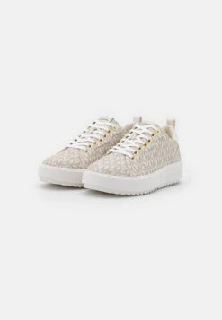 MICHAEL Michael Kors Emmett Lace Up - Sneakers Laag - Vanilla -Farfetch Winkel f356faac57874ebfaf991397e3d59684