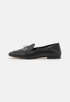 MICHAEL Michael Kors Madelyn Loafer - Instappers - Black -Farfetch Winkel f8b4f908dd764257878dd77ba7112394