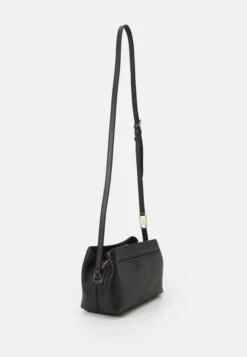 MICHAEL Michael Kors Kensington - Schoudertas - Black -Farfetch Winkel fa8353d6597544fc9b82ae372b80e561